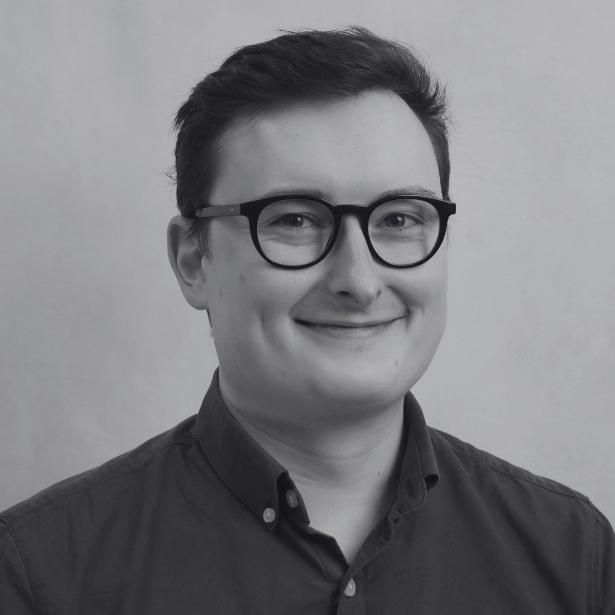 Dan Raper Profile Square Bandw